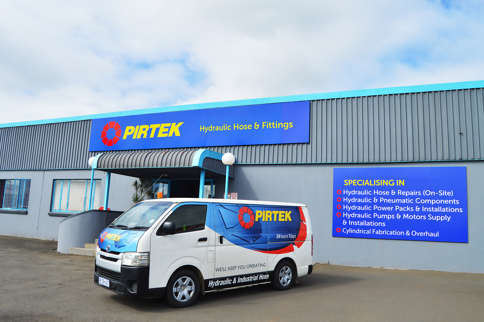 Pirtek hydraulic service workshop