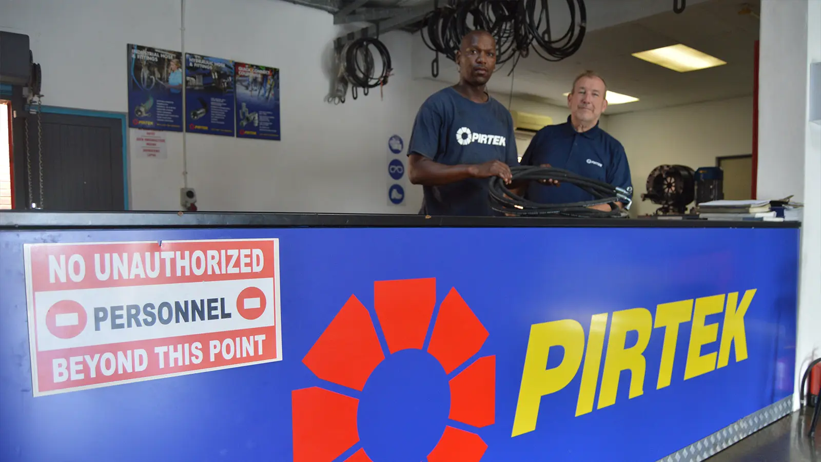 Pirtek hydraulic service workshop